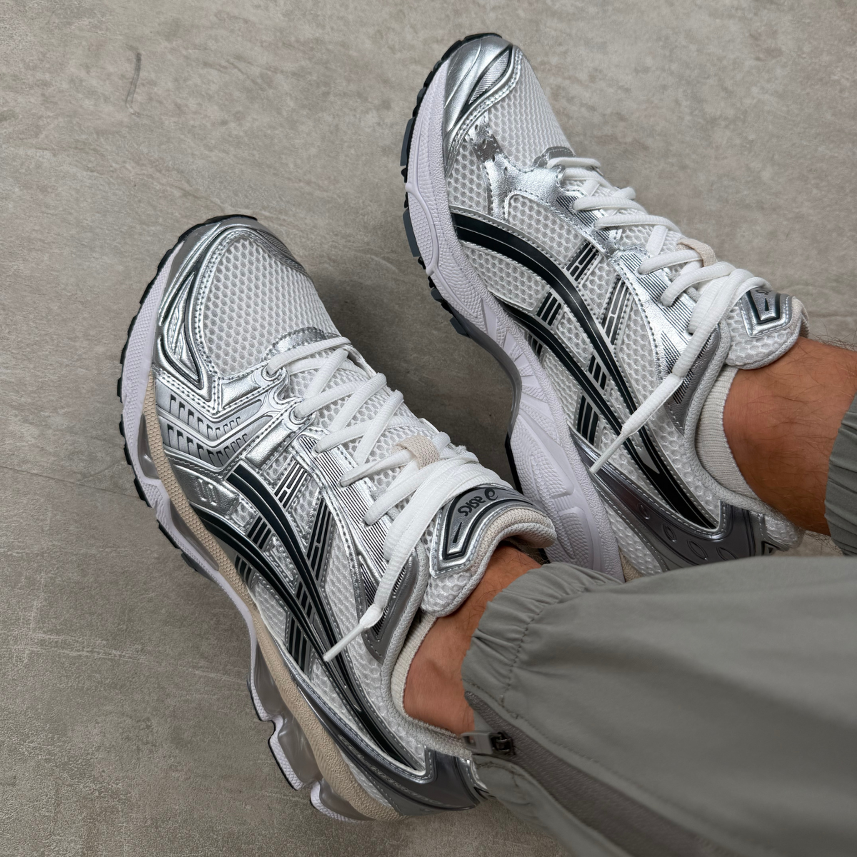 Asics Kayano 14's Graphite Grey